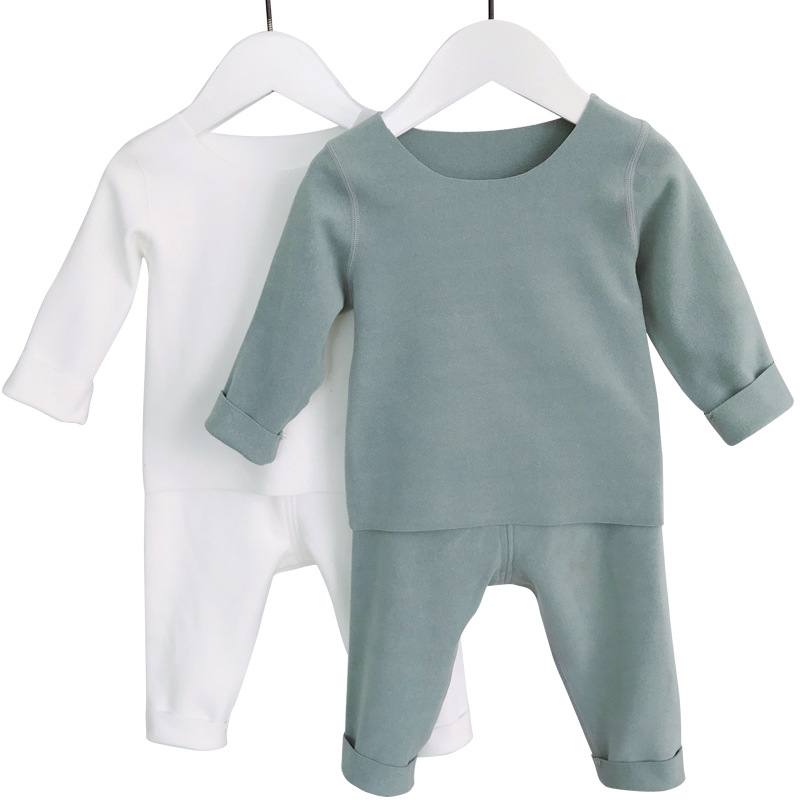 Warm pajamas and baby clothes - Image 2